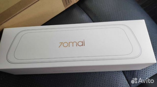 Видеорегистратор зеркало 70mai новое