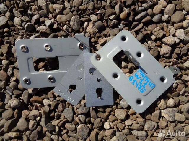 Крепление автомагнитолы Nissan Avenir W11 QG18DE