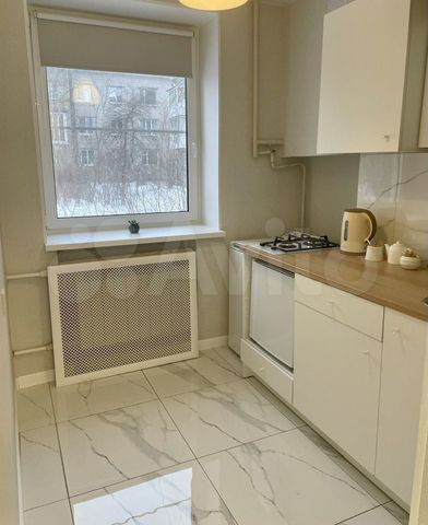 1-к. квартира, 32 м², 1/3 эт.