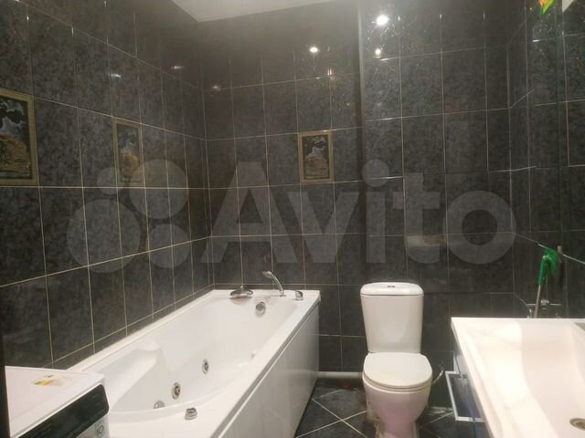 4-к. квартира, 109 м², 1/3 эт.