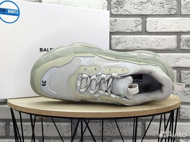 Кроссовки Balenciaga tripl s clear sole grey