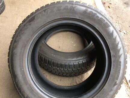 Bridgestone Blizzak LM-25 225/55 R16