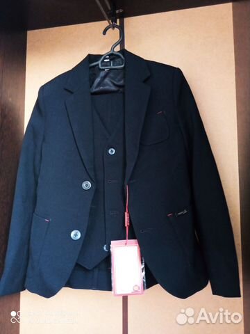 Школьный костюм для мальчика 134 новый