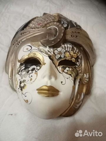 Венецианская маска