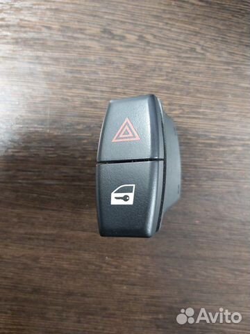 Кнопка аварийки Bmw 650I E63 N62N 4.8 2007