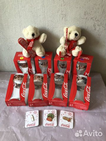 Стаканы Coca Cola, мишки Sochi 2014, значки