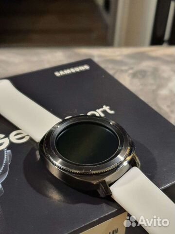 Часы Samsung gear sport