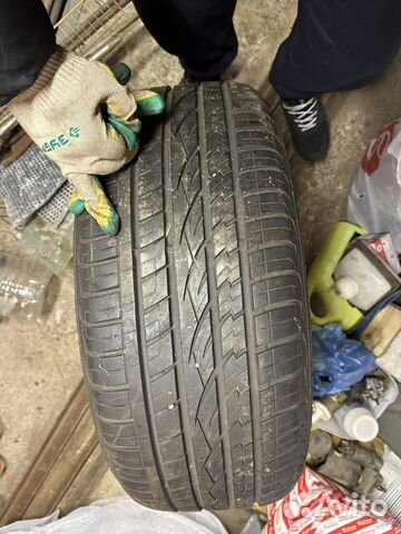 Continental ContiCrossContact UHP 255/50 R19