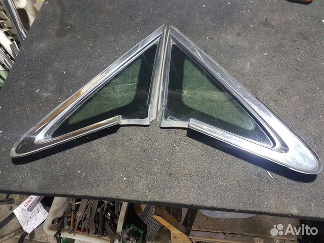 Стекло глухое Mazda CX-7 (2006-2012)