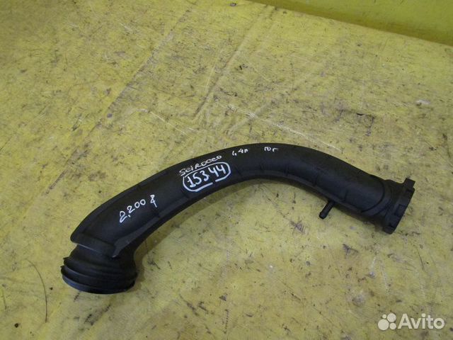 Патрубок Volkswagen Scirocco 08-17г 15344