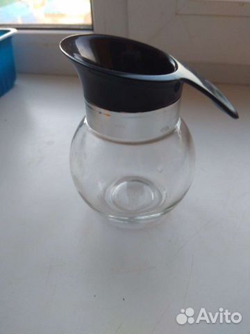 Стаканы, кружки, соусник, кружка для пива