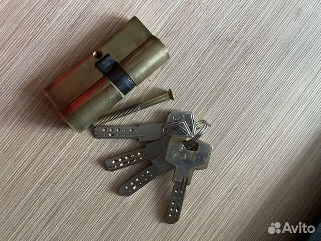 Личинка для замка