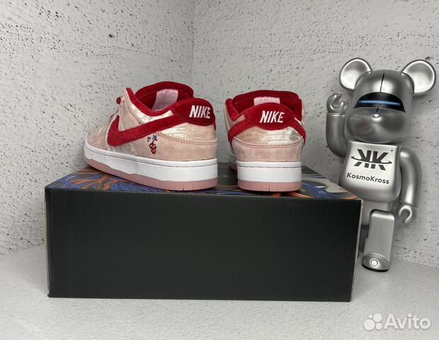 Nike Dunk x StrangeLove