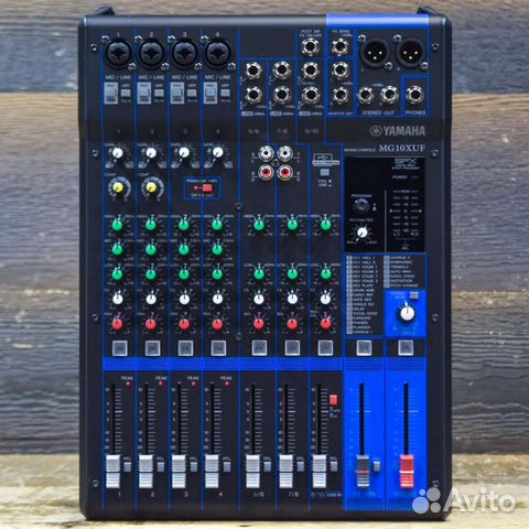 Микшер Yamaha mg10xuf с чехлом