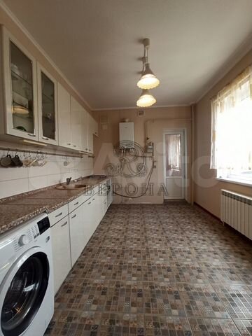 3-к. квартира, 70 м², 2/4 эт.