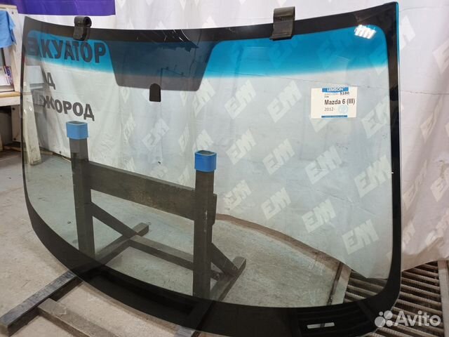 Лобовое стекло мазда демио