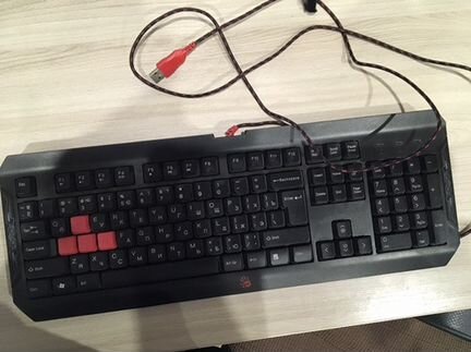 Игровая клавиатура A4Tech Bloody Q100