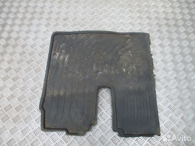 Покрытие пола (слева спереди) MAN 81628600755