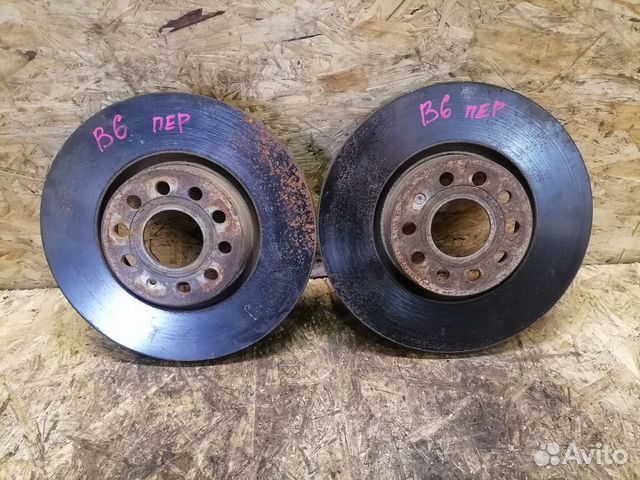 Диск тормозной передний Volkswagen Passat B6