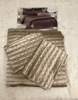 Покрывало на кровать+2 наволочки