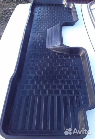 Коврик на тайоту карола