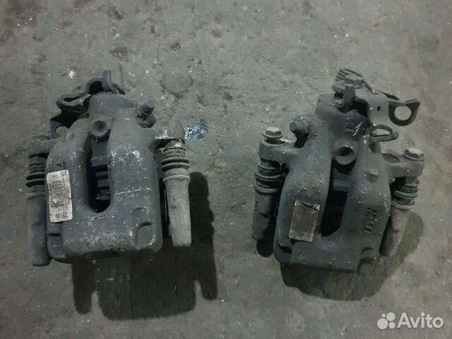 Задний правый суппорт ситроен с4 b7