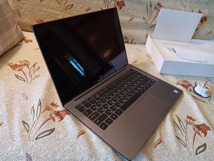 Ноутбук Xiaomi Mi Laptop Air 13.3'