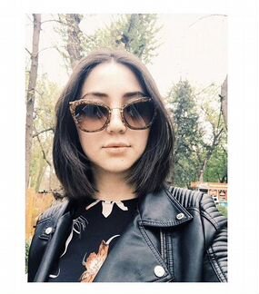 Солнцезащитные очки Miu Miu