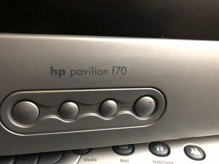 Монитор и клавиатура