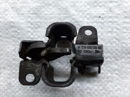 Замок капота Mercedes Benz W211 W203 W219 W164