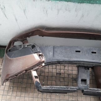 Продам бампер и крыло