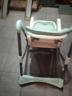 Стул для кормления