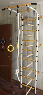 Домашний детский спортивный комплекс