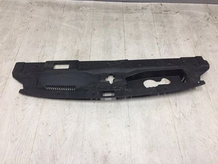 Кожух замка капота Mitsubishi Outlander