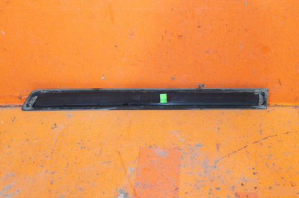 Молдинг двери задний правый Skoda Yeti 1 2009-2018