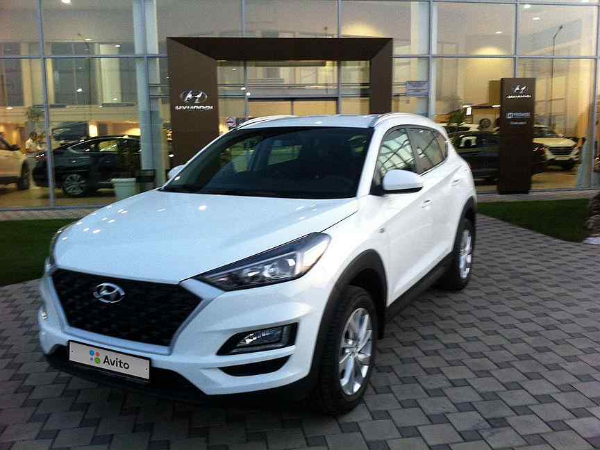 Белый новый хендай. Белый Hyundai Tucson III Рестайлинг 2.0 at (150 л.с.) 4wd с пробегом