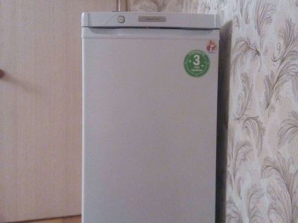 Продам холодильник Саратов,стиральную машину Индез