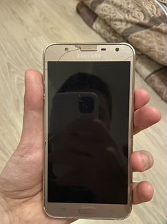 Samsung J7 Neo
