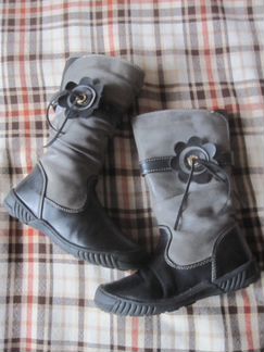 Стильные непромокаемые сапожки на подкладке