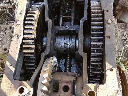 Задний мост мтз 50. Блокировка дифференциала МТЗ 50. Блокировка заднего моста МТЗ 50. Блокировка МТЗ 50 механическая.