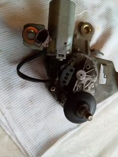 Мотор стеклоочистителя задней двери пежо-406 униве