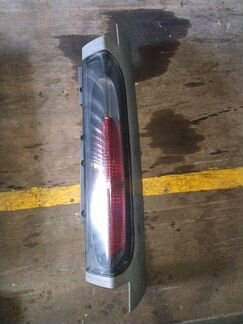 Фонарь задний Renault Trafic Opel Vivaro