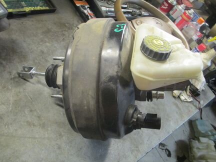 Mercedes W221 вакуумный усилитель тормозов