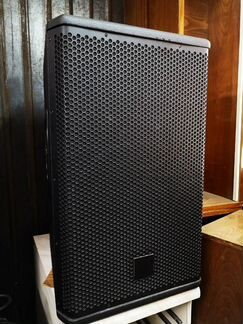 JBL MRX-515 акустическая система профессиональная