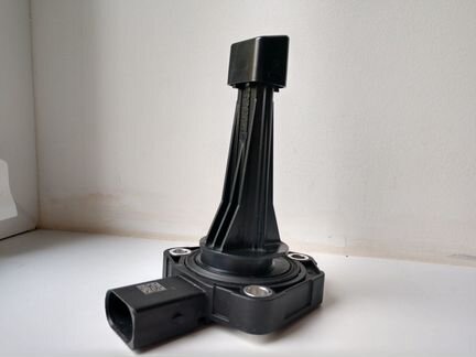 Датчик уровня масла Volvo, Ford