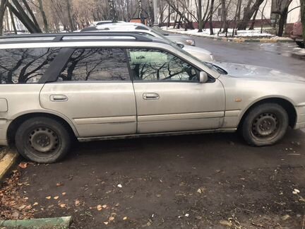 Nissan Stagea 2.0 AT, 2000, 212 100 км