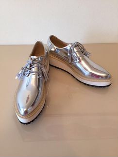 Женские демисезонные ботинки новые