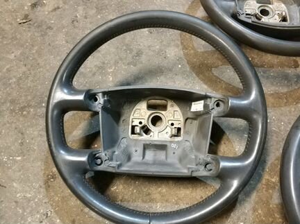 Руль рулевое колесо Volkswagen Touareg 2003-2010 г