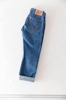 Джинсы Levis 501