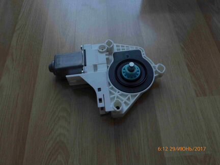 Продам новый мотор стеклоподъемника для VAG